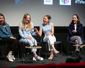 马洛里之塔第三季：友谊与成长，少女们的冒险之旅！